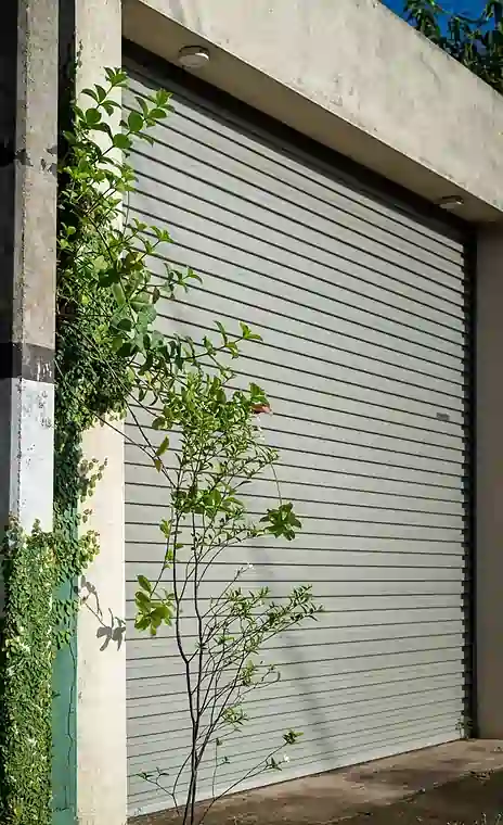 Skilled Aluminium Garage Door Repair in Innisfail